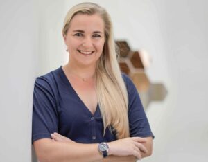 Dr Madelaine Franklin